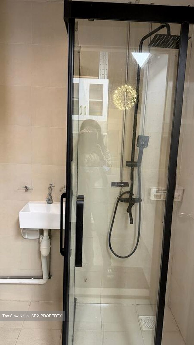 Oxley Bizhub (D14), Factory #504271021